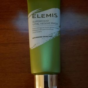 Elemis superfood vital veggie mask!!